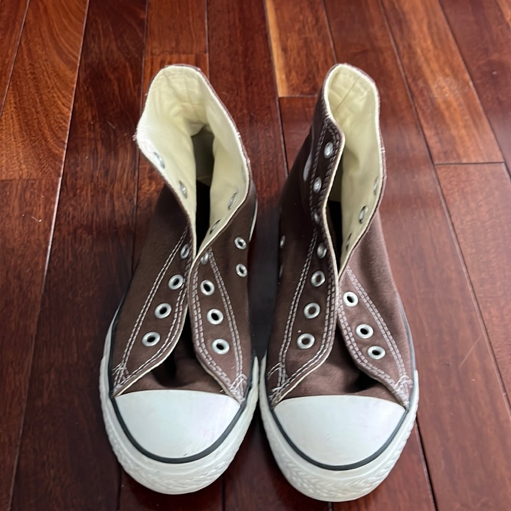Converse size youth 3 brown high tops